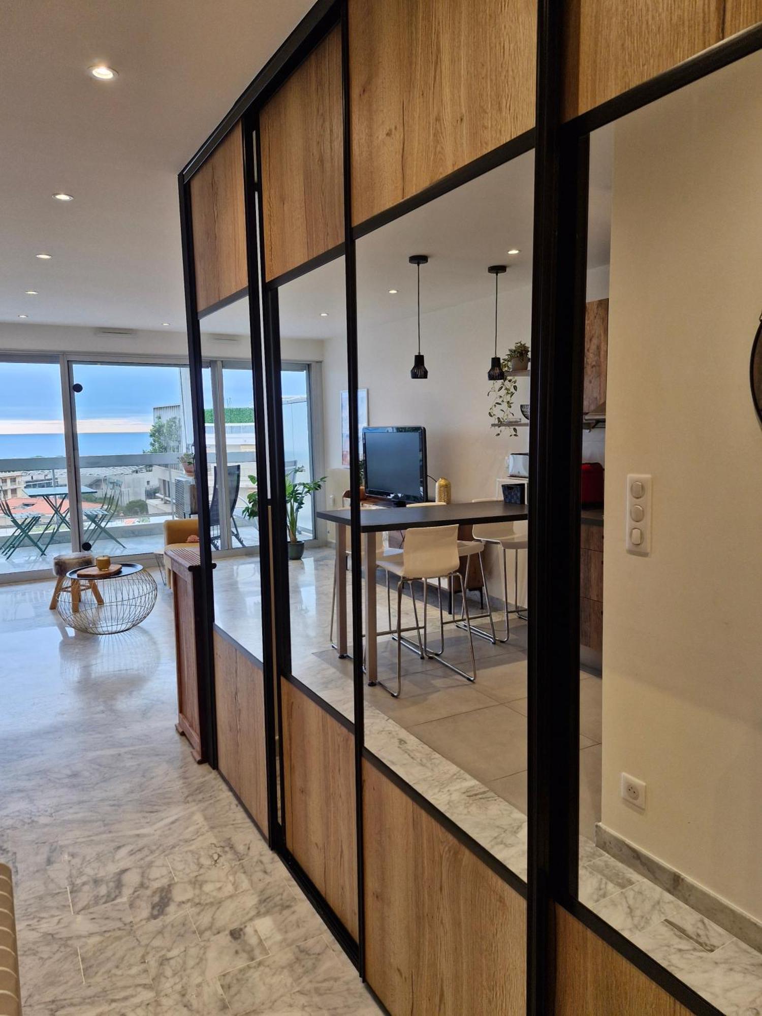 Sunny And Cosy Sea View Studio Antibes Bagian luar foto